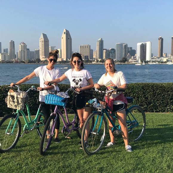 Meet your Posher, Alex - Picture 1 of 1